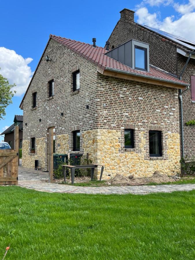 Bed and Breakfast De Hoogstam à Vijlen Extérieur photo